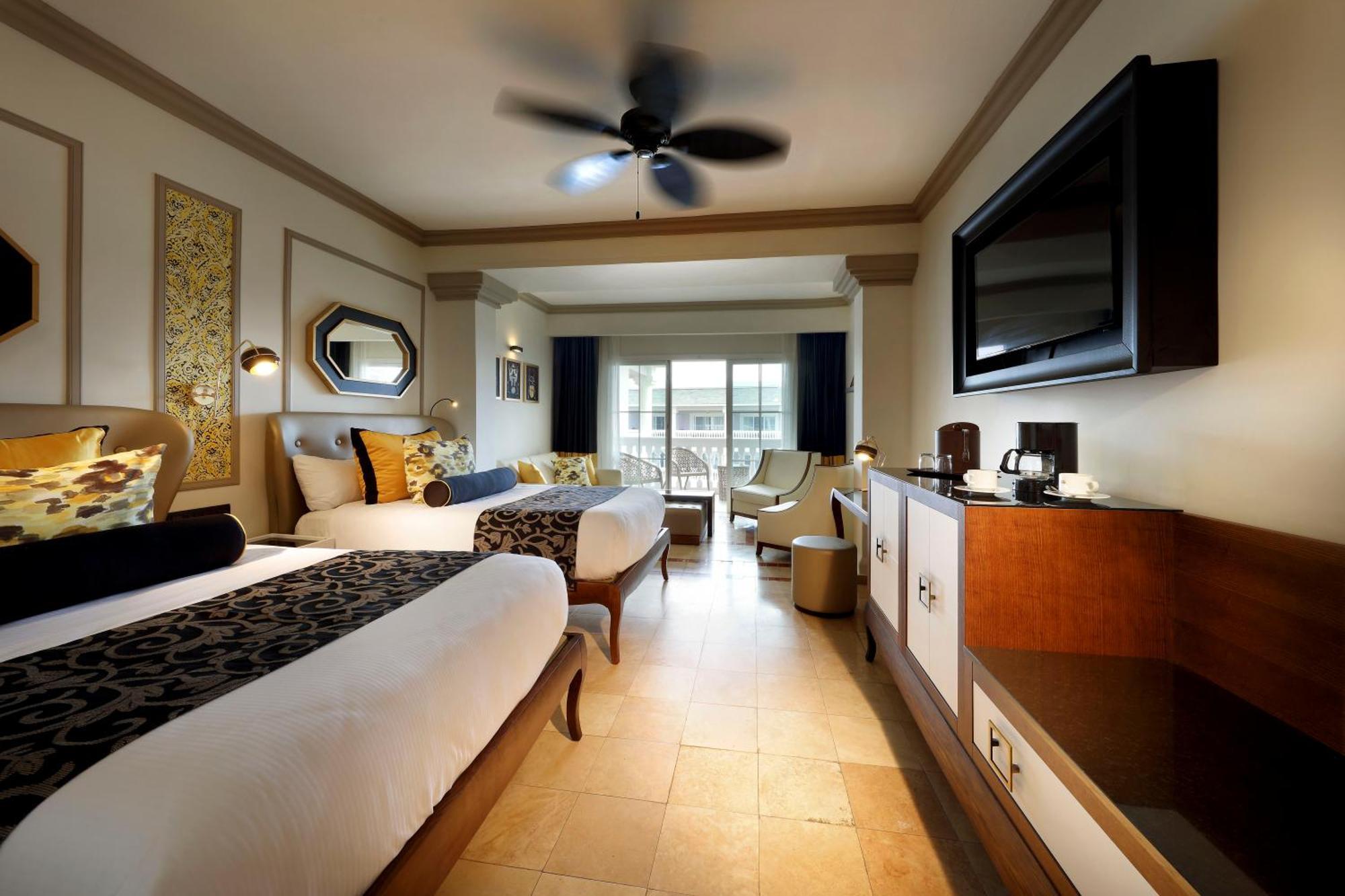 The Signature Level At Grand Palladium Lady Hamilton Resort & Spa Lucea Extérieur photo